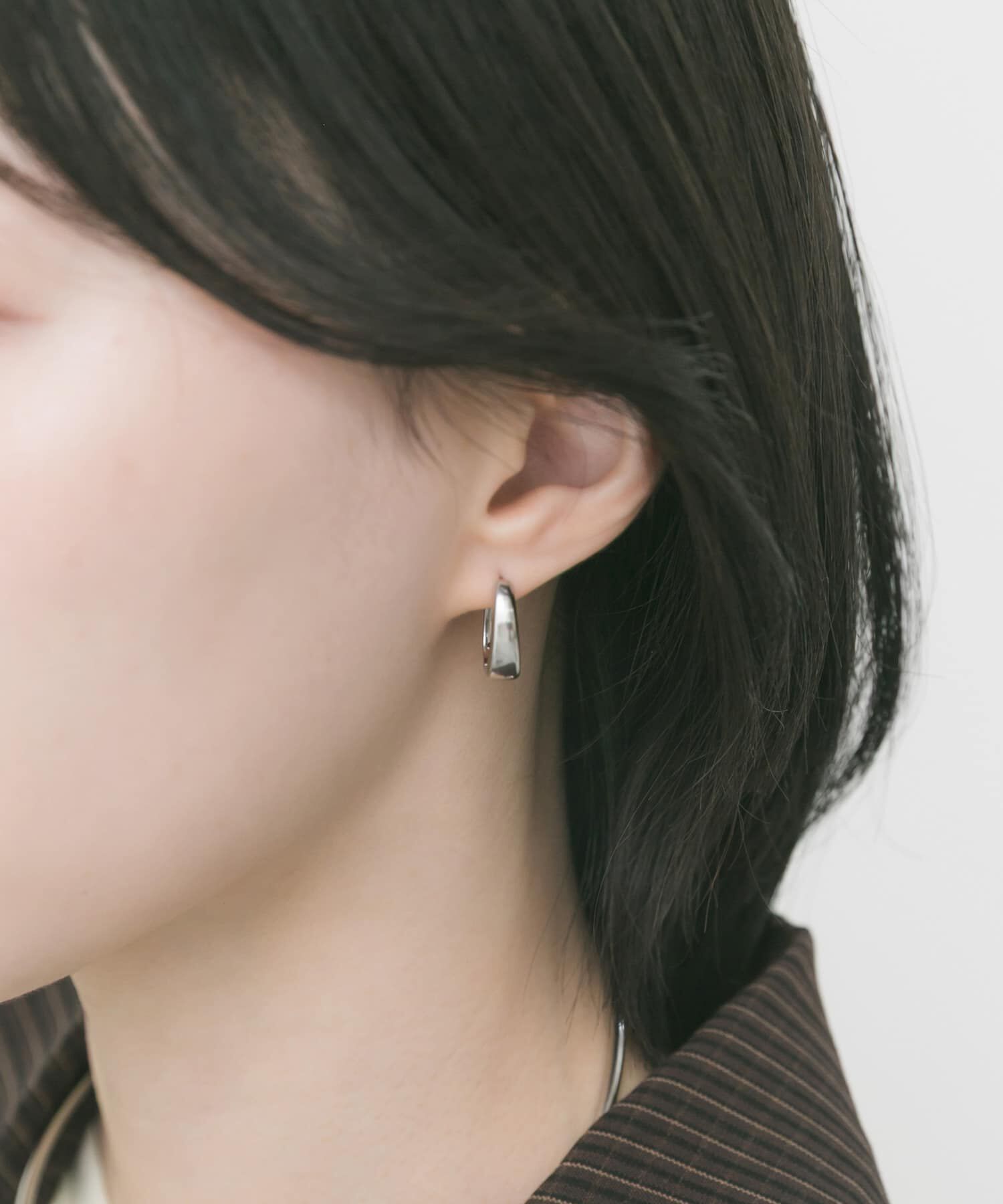 SMELLY「ステンレスオーバルフープピアス」|ピアス|