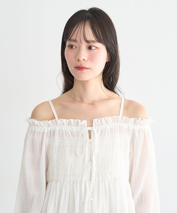 earth music&ecology「シャーリングフリルオフショルブラウス」|シャツ・ブラウス|