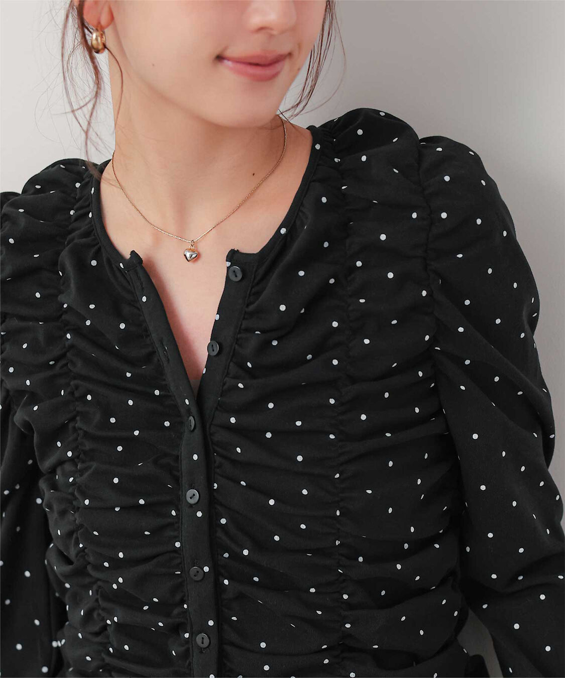 titivate「シャーリングギャザーカットソートップス」|Tシャツ・カットソー|