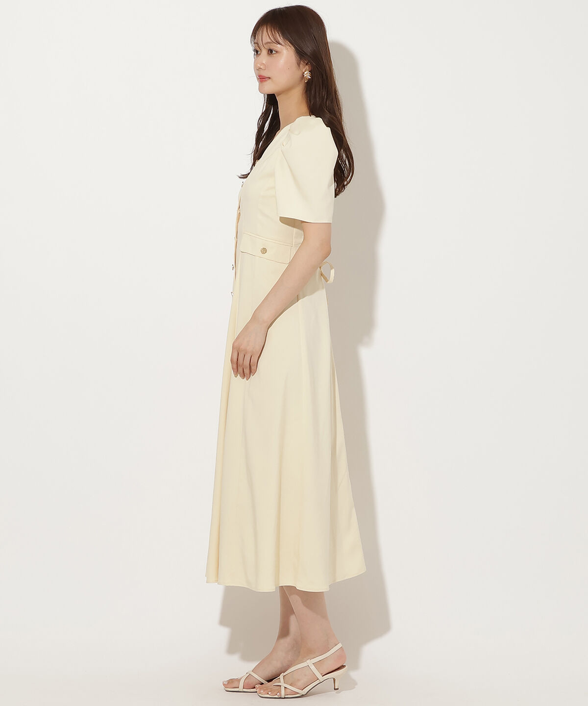 アンドクチュール「Vネックパフスリーブ半袖ワンピース」|ワンピース|