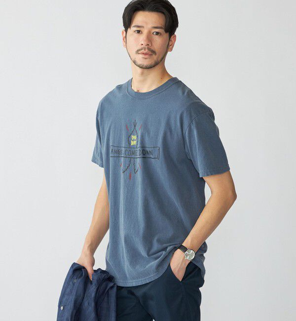 SHIPS「【SHIPS別注】THE DAY ON THE BEACH: ガーメントダイ プリント Tシャツ」|Tシャツ・カットソー|ネイビー