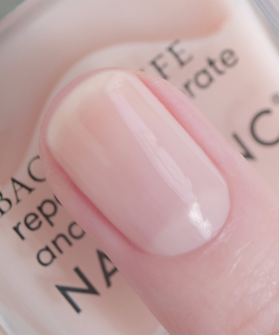 NAILS INC「BACK TO LIFE Treatment Base Coat」|ネイルカラー|