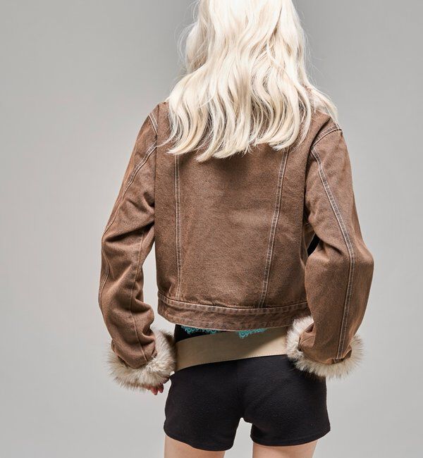  「【26AW LOOK掲載品番】ビジュファーデニムジャケット」|ブルゾン・スタジャン|