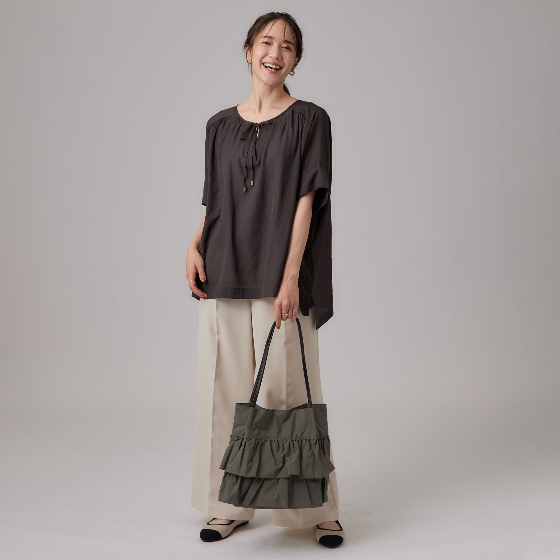SHOO･LA･RUE「【撥水】フリルトートバッグ」|トートバッグ|