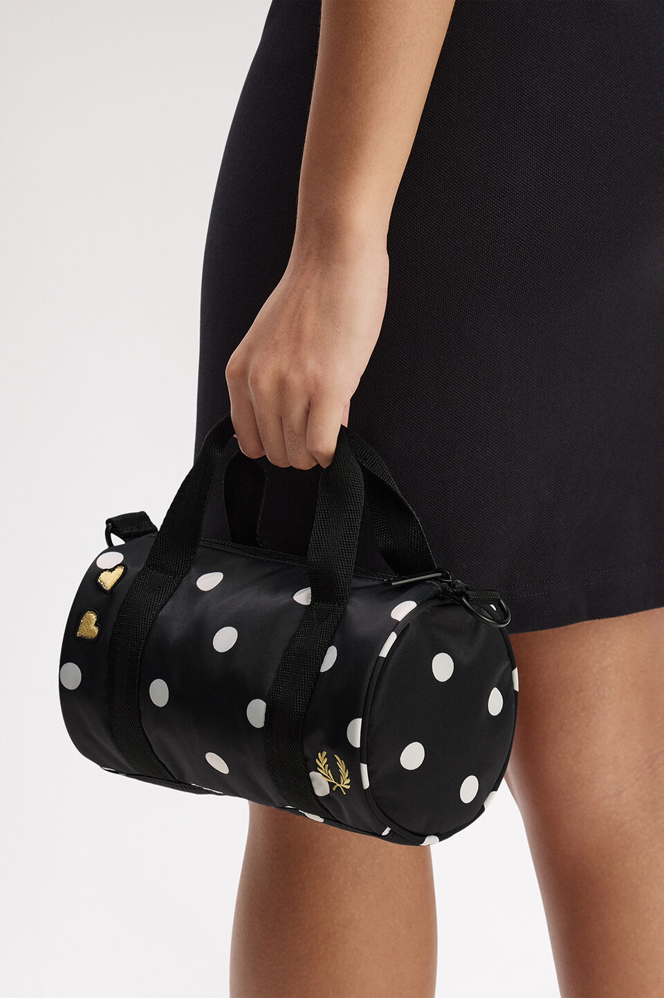 FRED PERRY 「FRED PERRY／POLKA DOT AMY MINI BARREL／エイミーワインハウス ポルカドットミニバレルバッグ」|ショルダー・メッセンジャー|BLACK