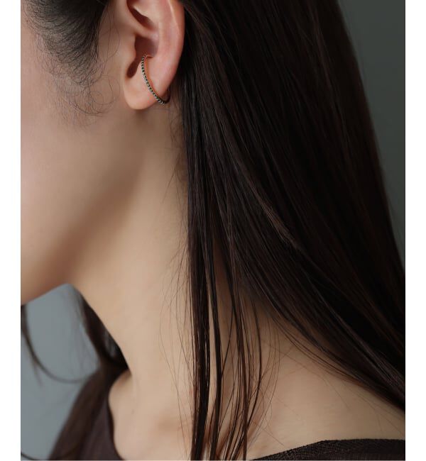 Lilas by Spick&Span「《予約》オーバルブラックダイヤイヤーカフ K10（片耳）」|イヤーカフ|ゴールド