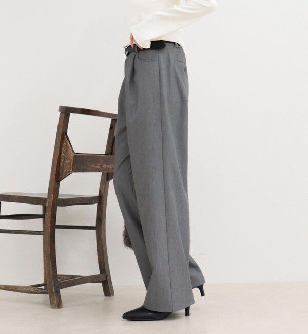 fredy emue「TRタックストレートパンツ」|チノ|