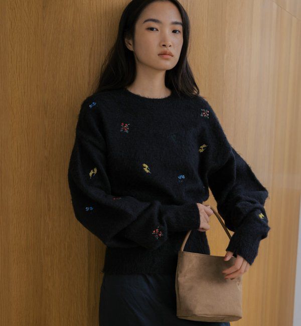  「刺繍ビジューニットプルオーバー」|ニット・セーター|ブラック