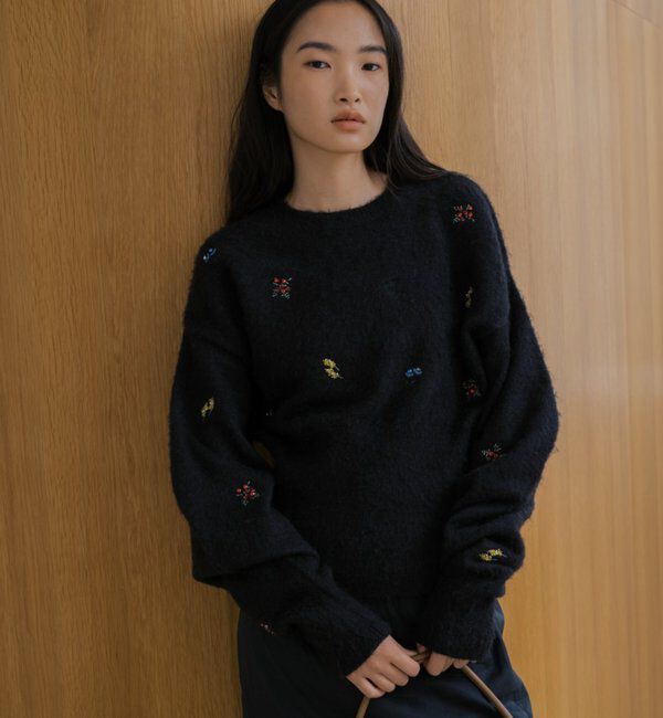  「刺繍ビジューニットプルオーバー」|ニット・セーター|