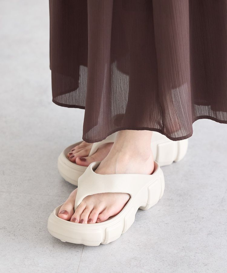earth music&ecology「EVAトングサンダル」|サンダル|Beige