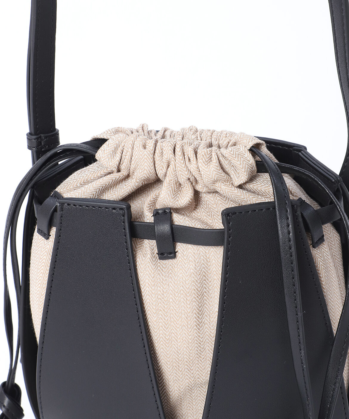 INED「《SUPERIOR CLOSET》ミニショルダーバッグ《the dilettante》」|ショルダー・メッセンジャー|