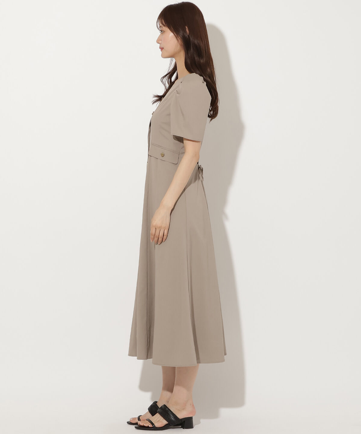 アンドクチュール「Vネックパフスリーブ半袖ワンピース」|ワンピース|