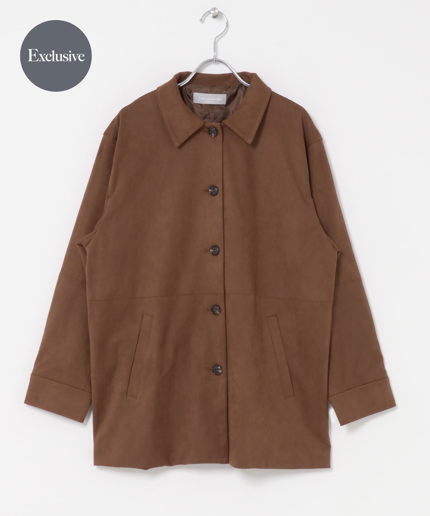 URBAN RESEARCH DOORS「『別注』Audrey and John Wad&times;DOORS　フェイクスウェードジャケット」|ノーカラーコート|ダークブラウン