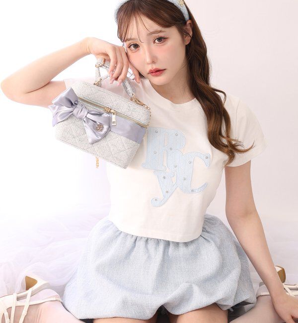  「ビジュー付きロゴアソートサスティナブルTシャツ」|プルオーバー|
