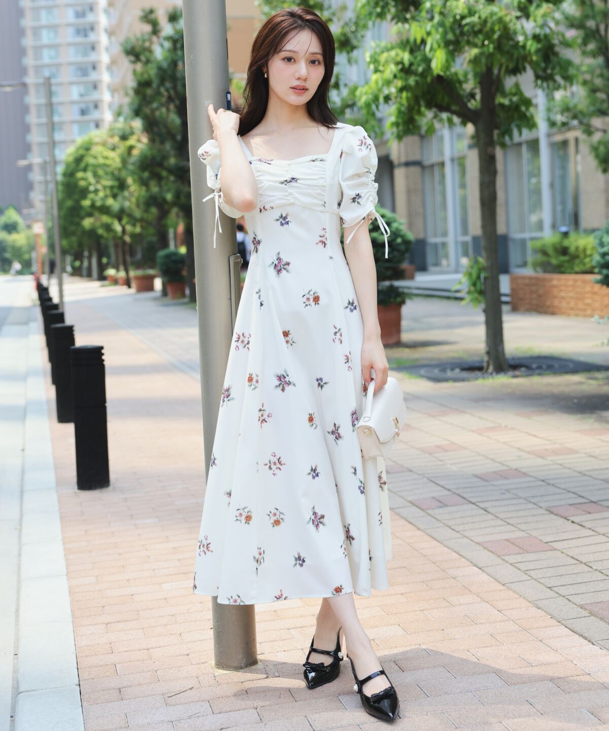 WILLSELECTION「フローラルベリープリントギャザースリーブワンピース」|ワンピース|白系花柄
