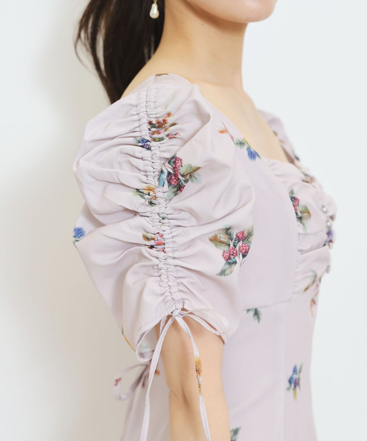 WILLSELECTION「フローラルベリープリントギャザースリーブワンピース」|ワンピース|