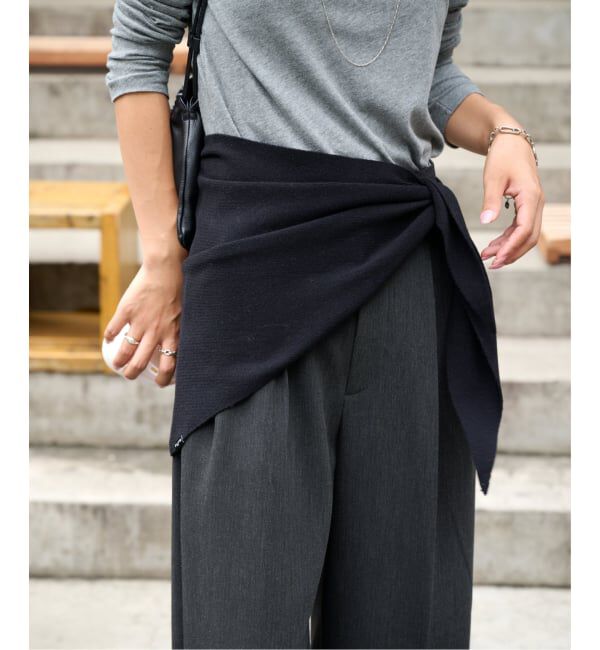 OUTDOOR PRODUCTS Usual Things「≪予約≫コットンカシミヤMIXトライアングルストール」|バンダナ・スカーフ|ブラック