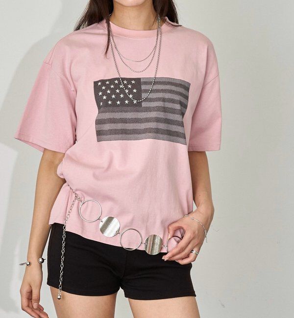  「【UNISEX】【KOOKY'N】スタースタッズフラッググラフィックTEE」|Tシャツ・カットソー|