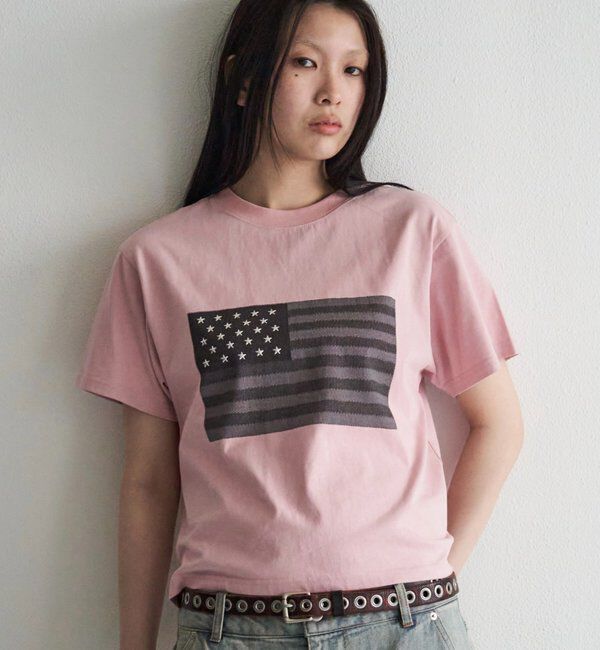  「【UNISEX】【KOOKY'N】スタースタッズフラッググラフィックTEE」|Tシャツ・カットソー|ピンク