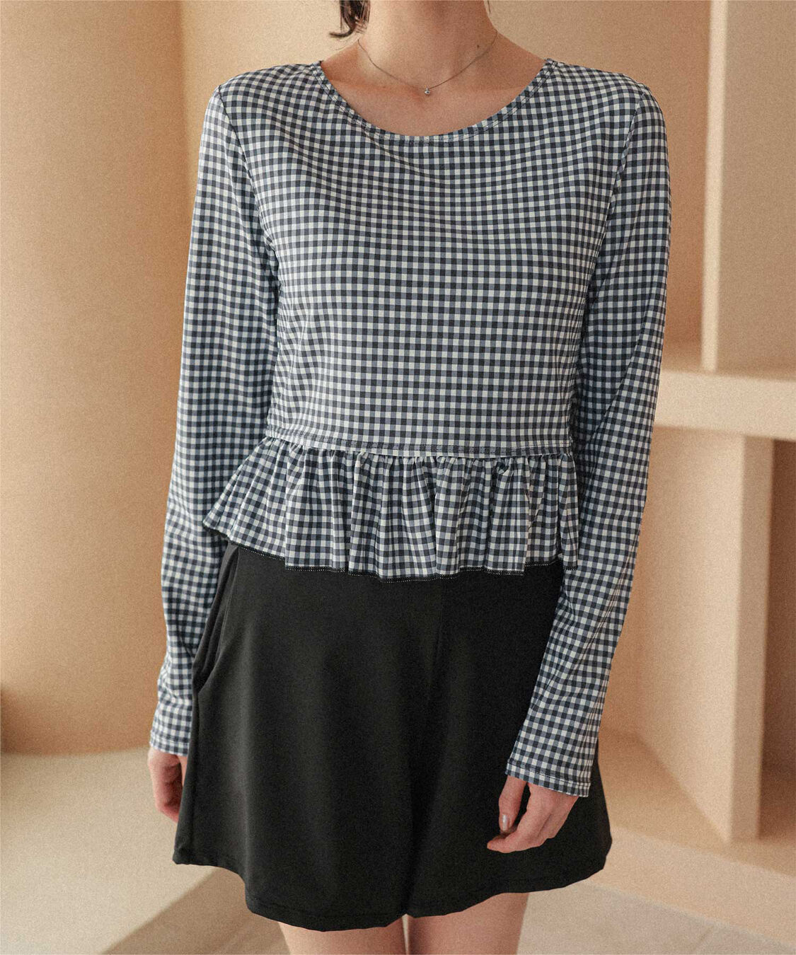 titivate「ペプラム長袖トップス&times;ショーツ/セット水着」|ビキニ|