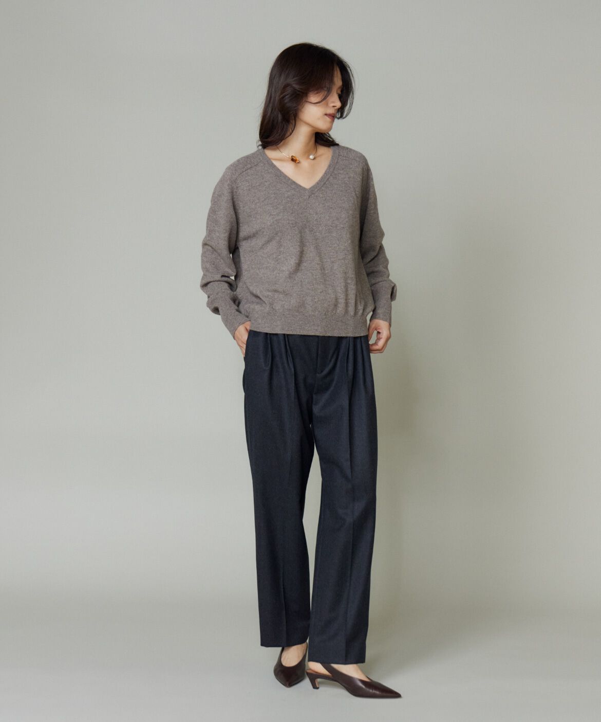 la veille by SUPERIOR CLOSET「Vネックプルオーバー」|ニット・セーター|