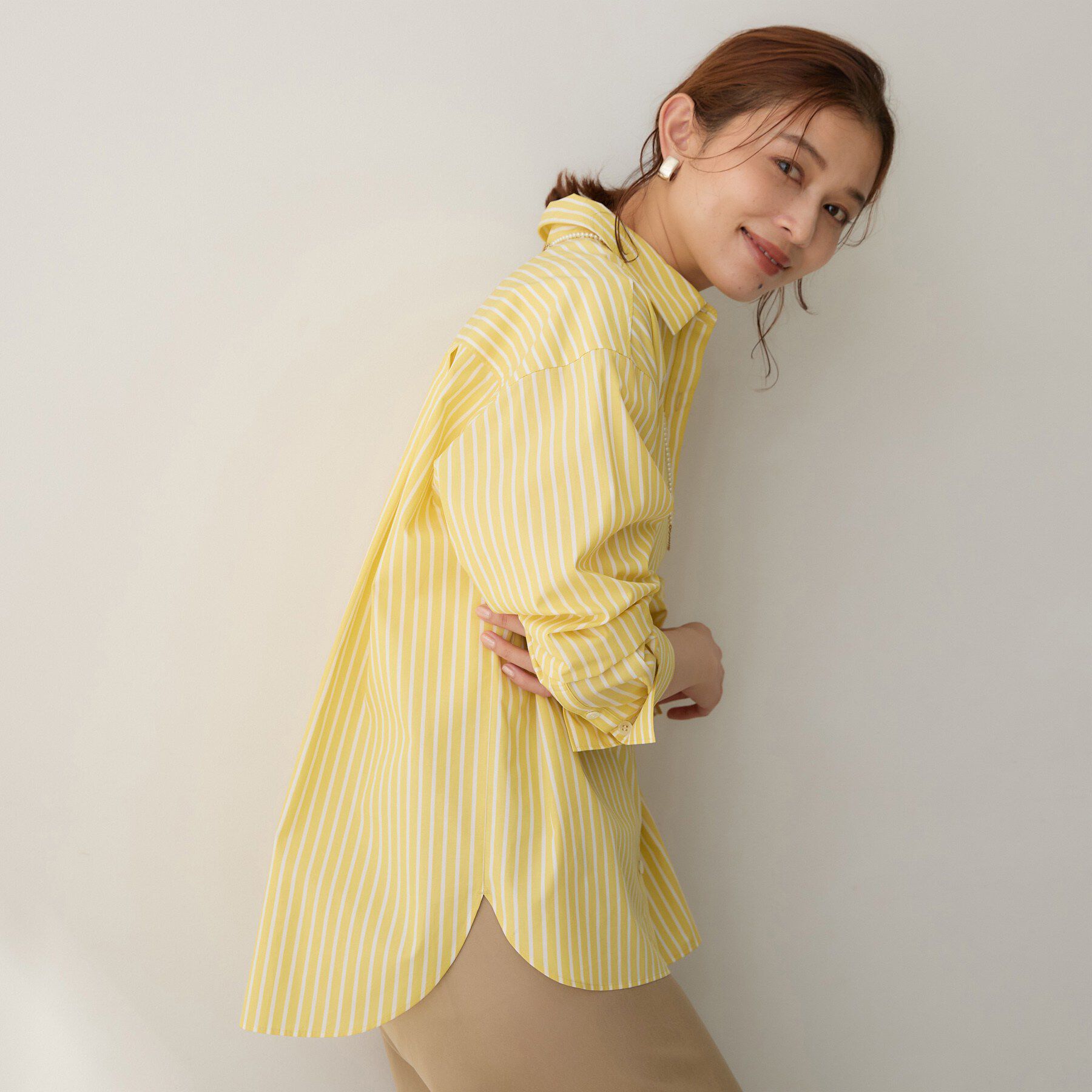UNTITLED「【多色展開】カラーベーシックシャツ」|シャツ・ブラウス|