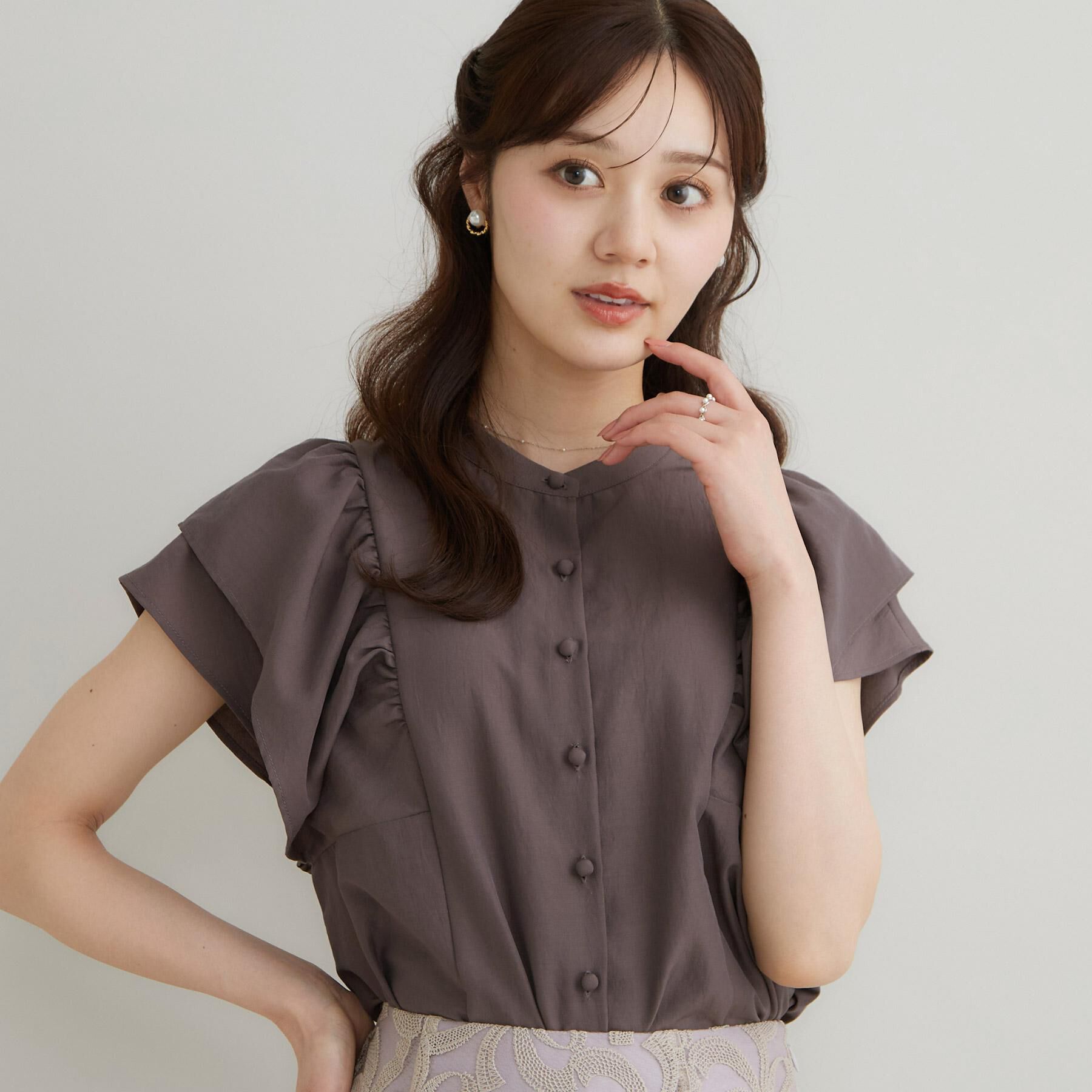 Couture broach「【さらっと軽い】ラッフルスリーブ ブラウス【洗濯機可】」|シャツ・ブラウス|