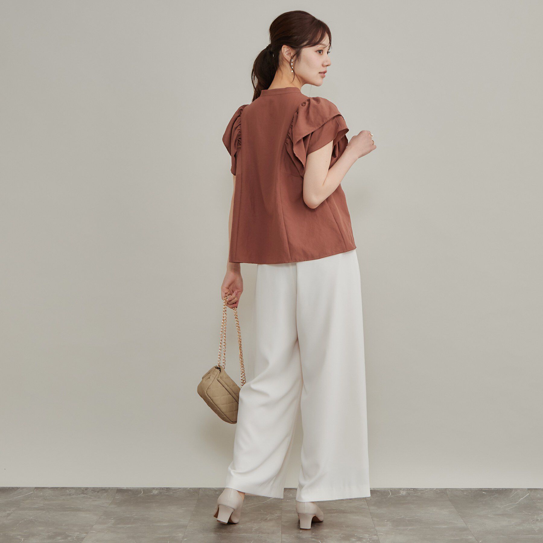Couture broach「【さらっと軽い】ラッフルスリーブ ブラウス【洗濯機可】」|シャツ・ブラウス|