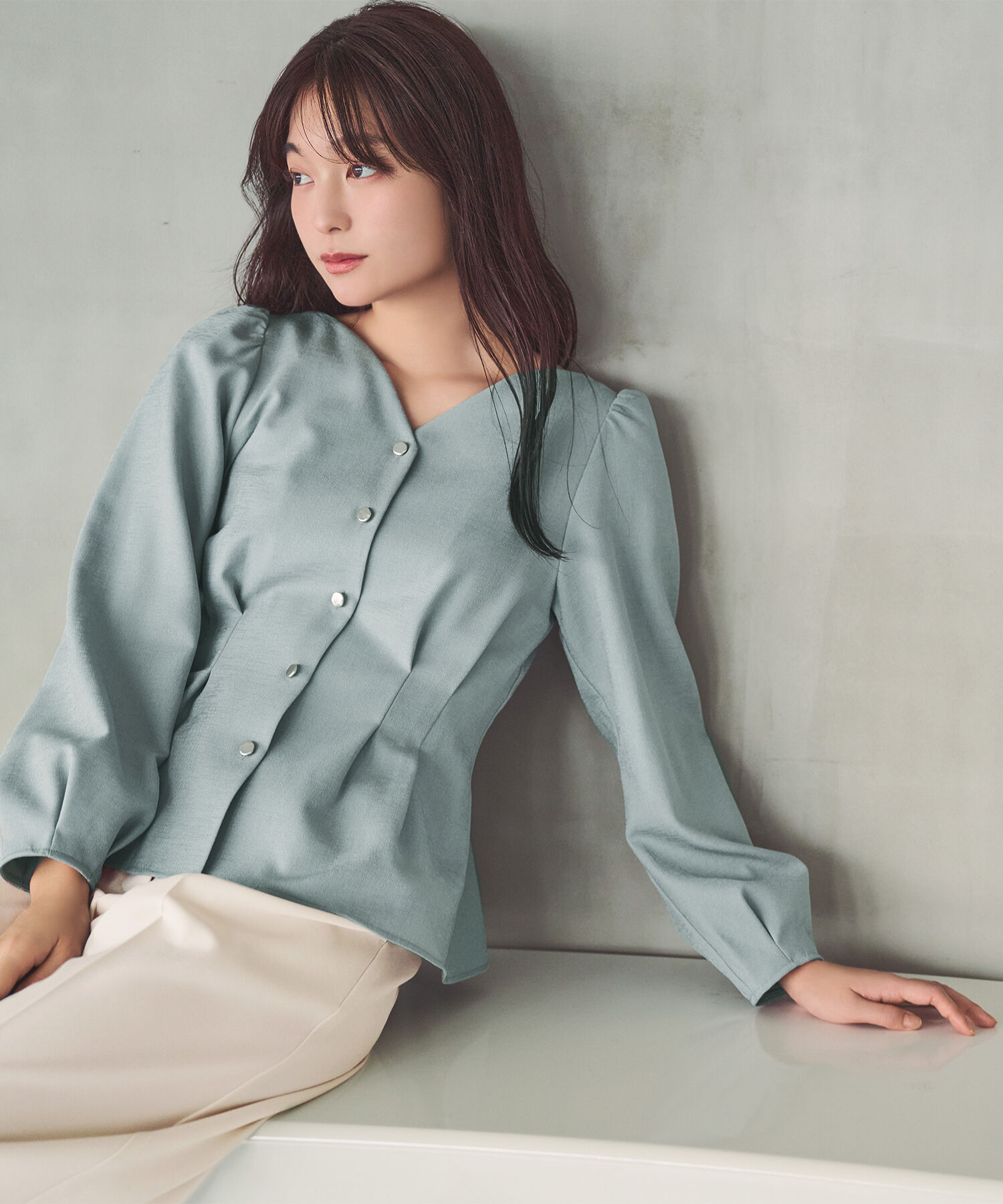  「＜ちょうど、いい服＞きゅっと、メリハリ仕掛けトップス」|シャツ・ブラウス|ライトグリー