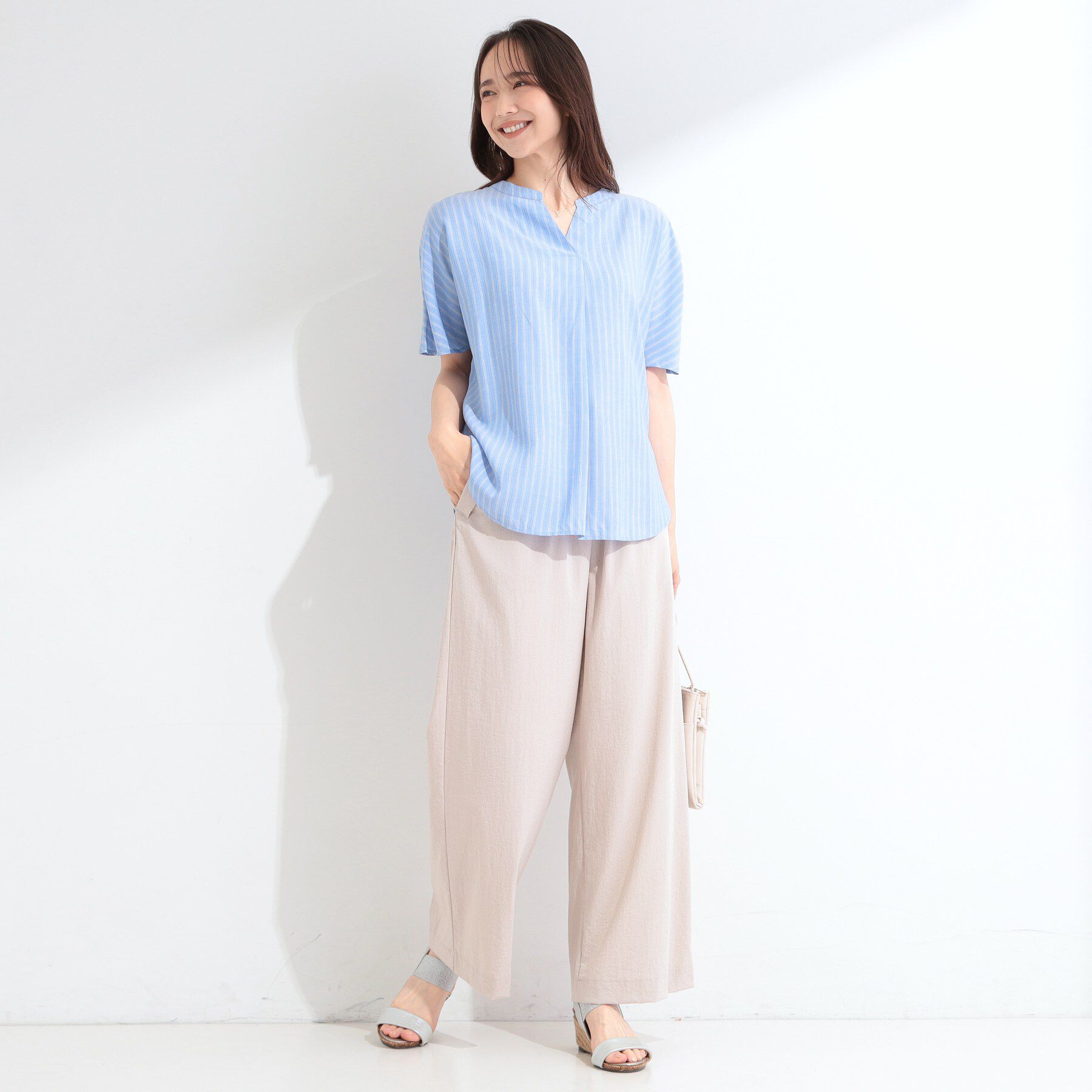SHOO･LA･RUE「【洗濯機可/体型カバー】とろみタックスキッパーブラウス」|シャツ・ブラウス|