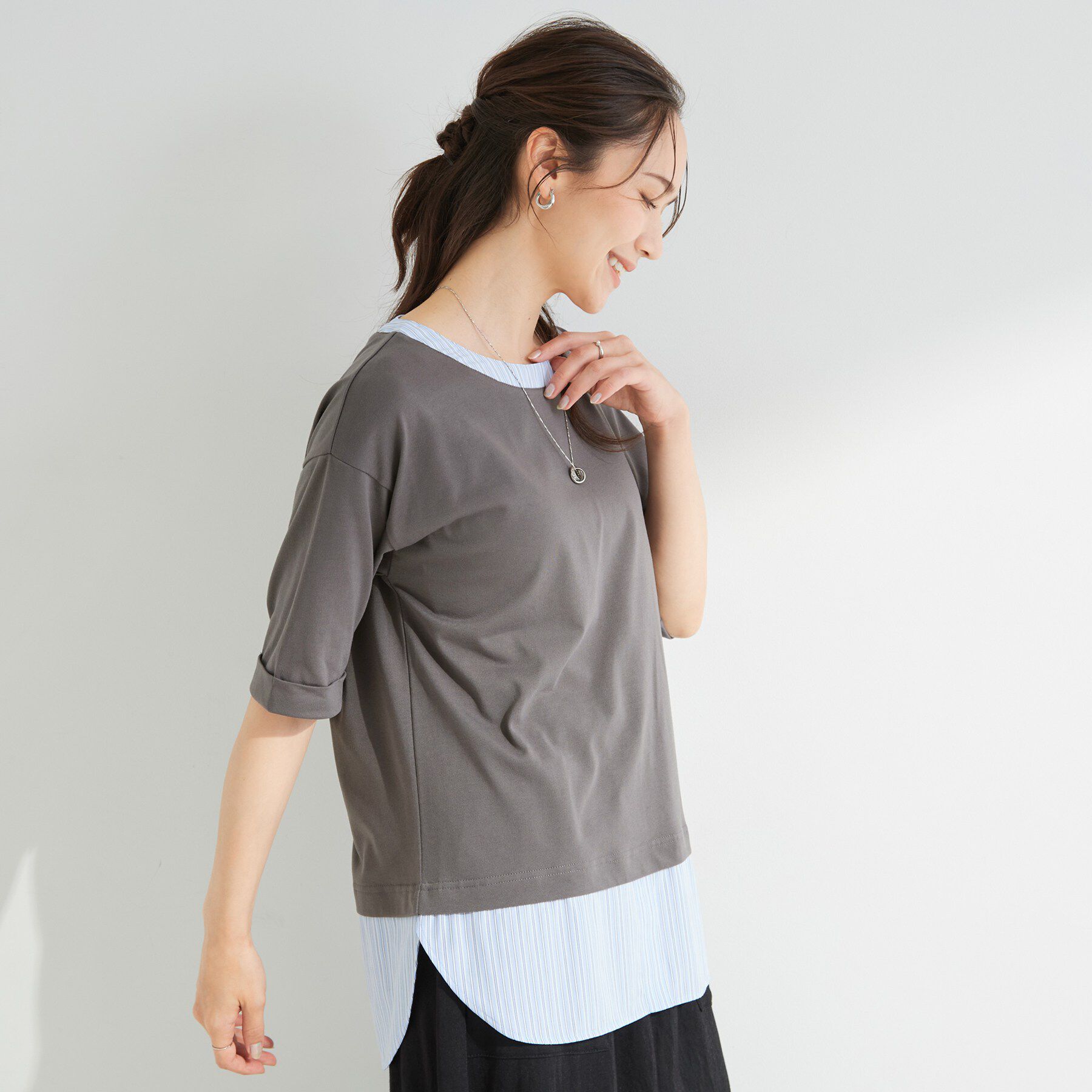 SHOO･LA･RUE「【インせず着られる/二の腕隠れる】重ね着風 シャツドッキングトップス」|Tシャツ・カットソー|