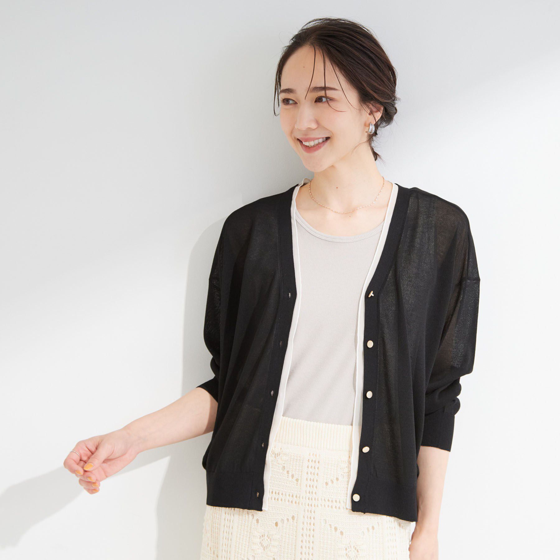SHOO･LA･RUE「【洗濯機可/S-LL】配色シフォン襟でサマ見え 上品シアーカーディガン」|カーディガン|