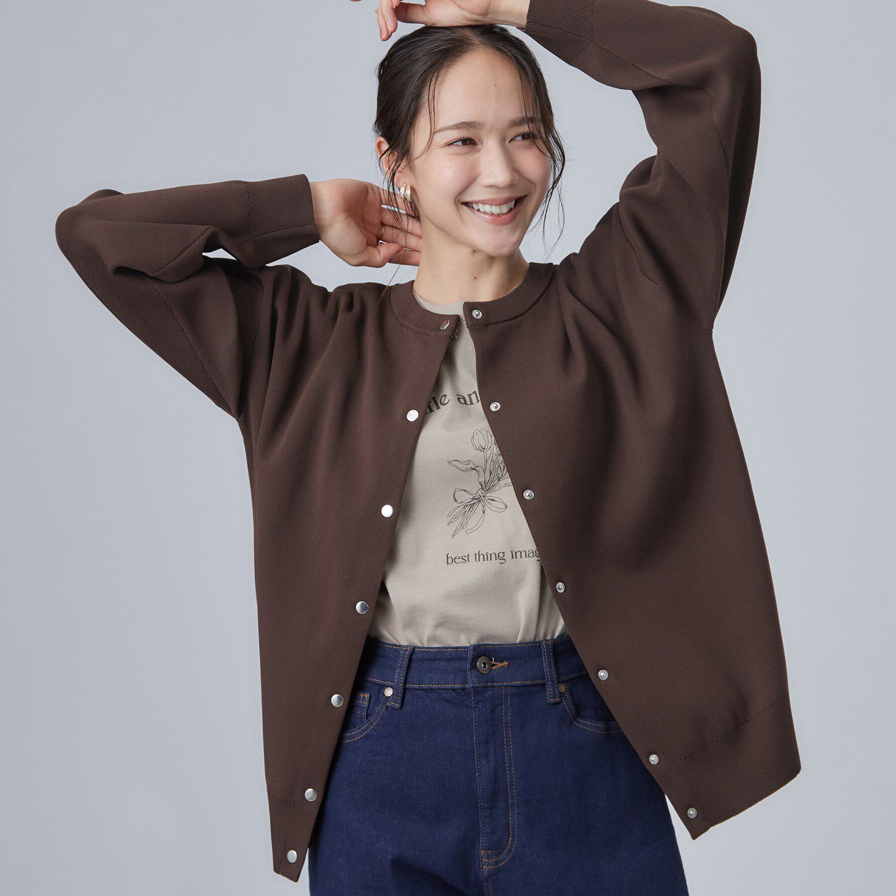 SHOO･LA･RUE「【セットアップ可/洗濯機可】軽やかに羽織れる スポンディシュニットカーディガン」|カーディガン|ブラウン(043)