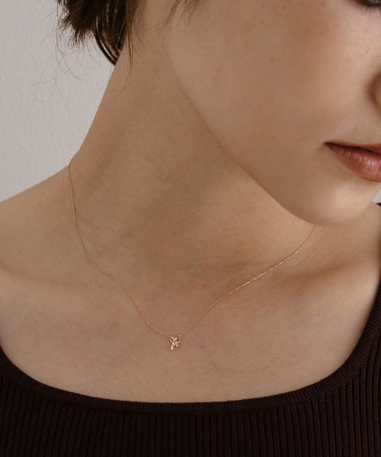 JUPITER「【K10】リボンモチーフダイヤモンドネックレス＜全長約40.5cm(調節した時の長さ37㎝)>」|ネックレス|