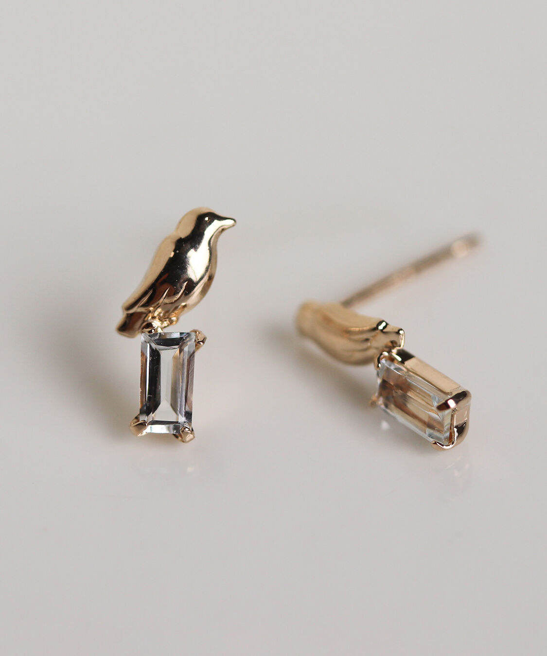  「カラーストーン リトルバード ピアス | K10YG」|ピアス|
