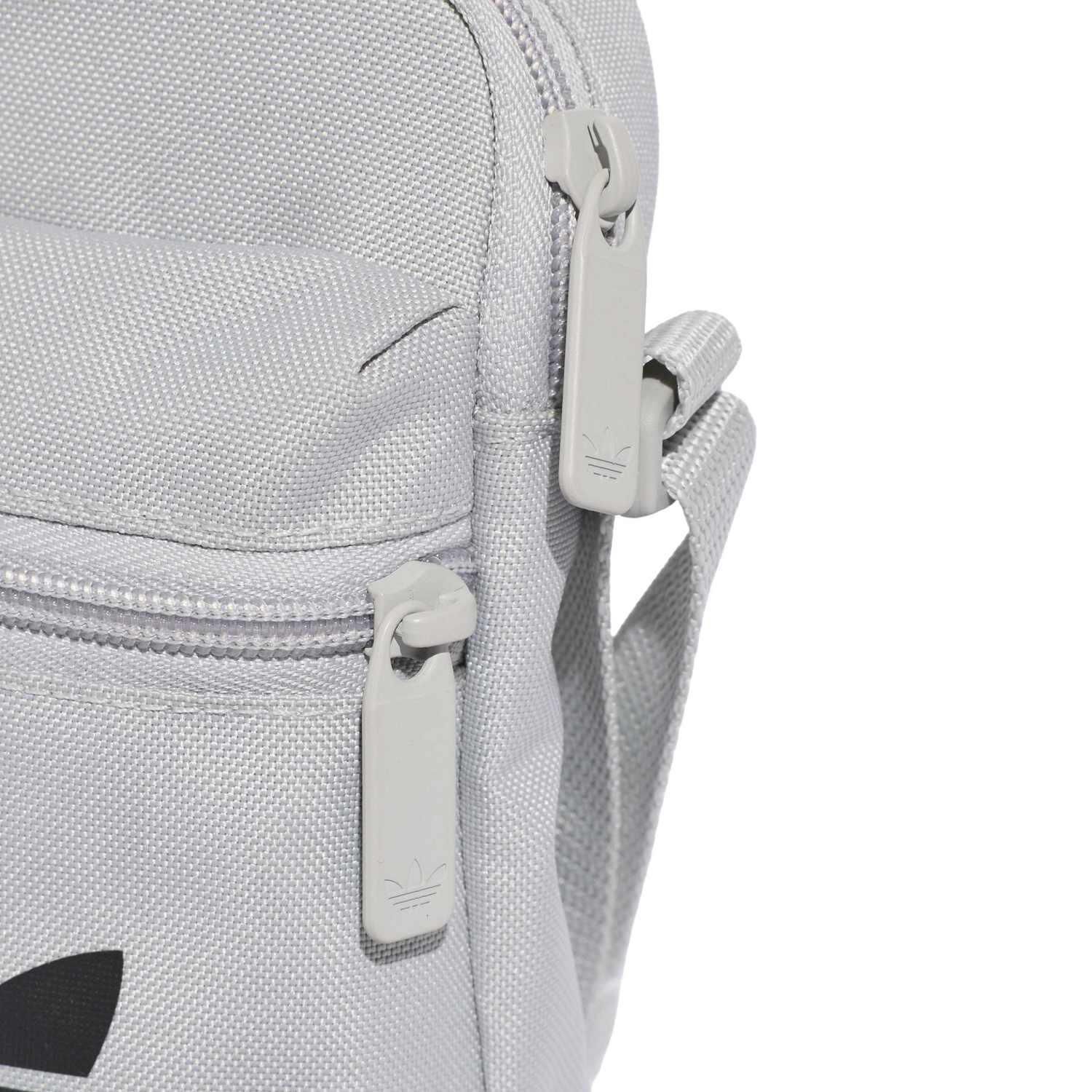 adidas「【ADIDAS ｳｪｱ】U AC CLASSIC FESTIVALBAG」|リュック|