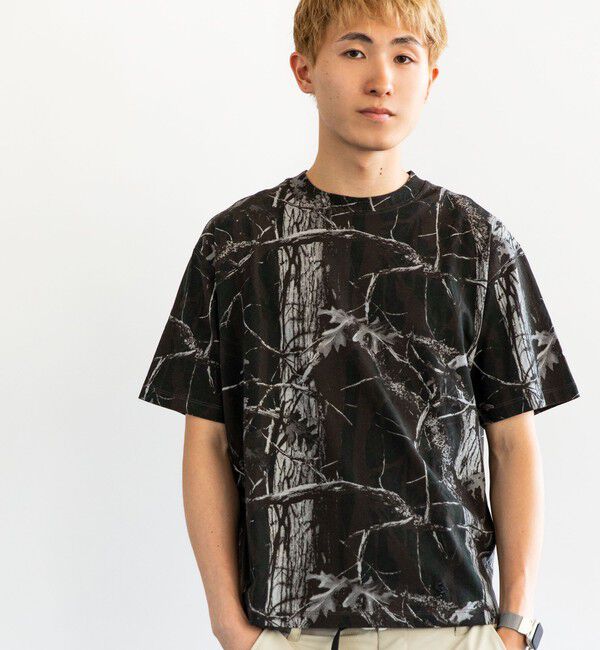 SHIPS「City Ambient Products: ツリー カモフラージュ プリント Tシャツ」|Tシャツ・カットソー|ブラック