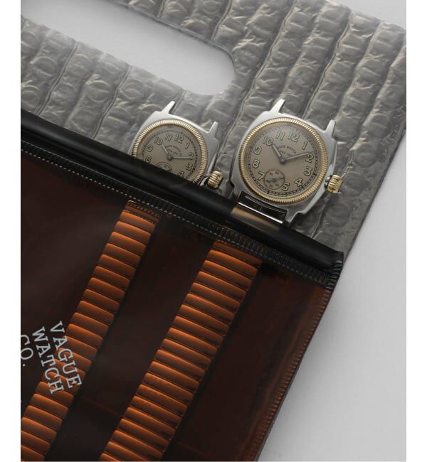 HIROB「VAGUE WATCH CO. Coussin Early Extension 28mm」|腕時計|