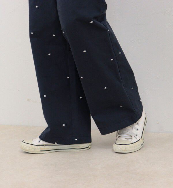 fredy emue「刺しゅう入りコットンツイルルーズパンツ」|チノ|