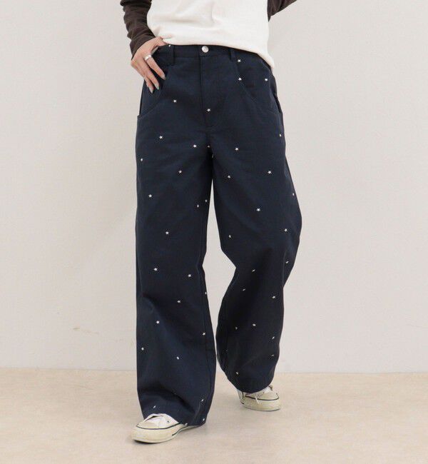 fredy emue「刺しゅう入りコットンツイルルーズパンツ」|チノ|