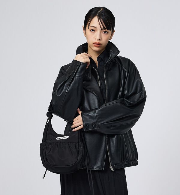 ABAHOUSE「【OUTDOOR PRODUCTS】Egg Shoulder Bag / エッグ」|ショルダー・メッセンジャー|ブラック