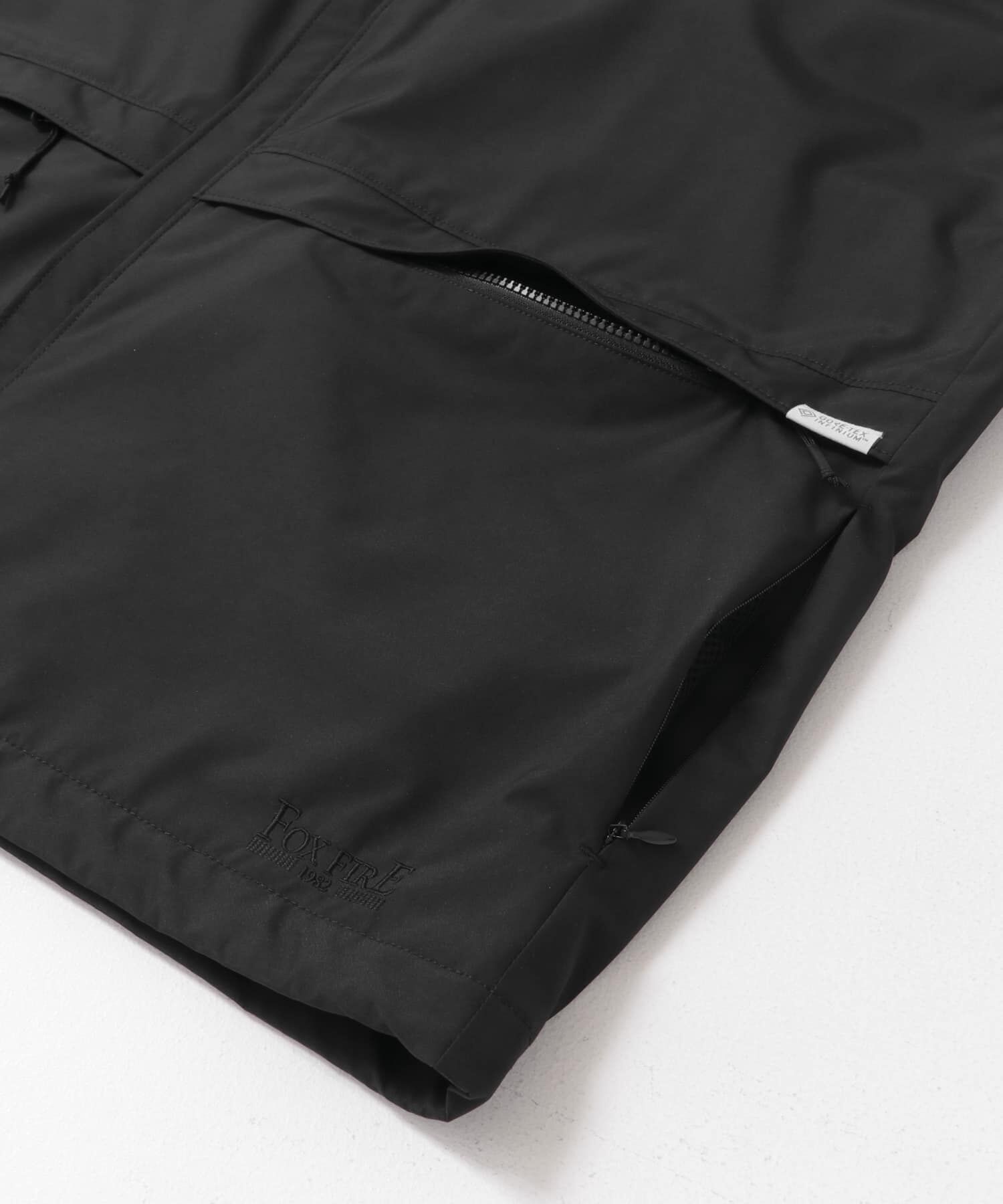 URBAN RESEARCH DOORS「『別注』Foxfire&times;DOORS　ゴアテックス ベスト」|ノーカラーコート|