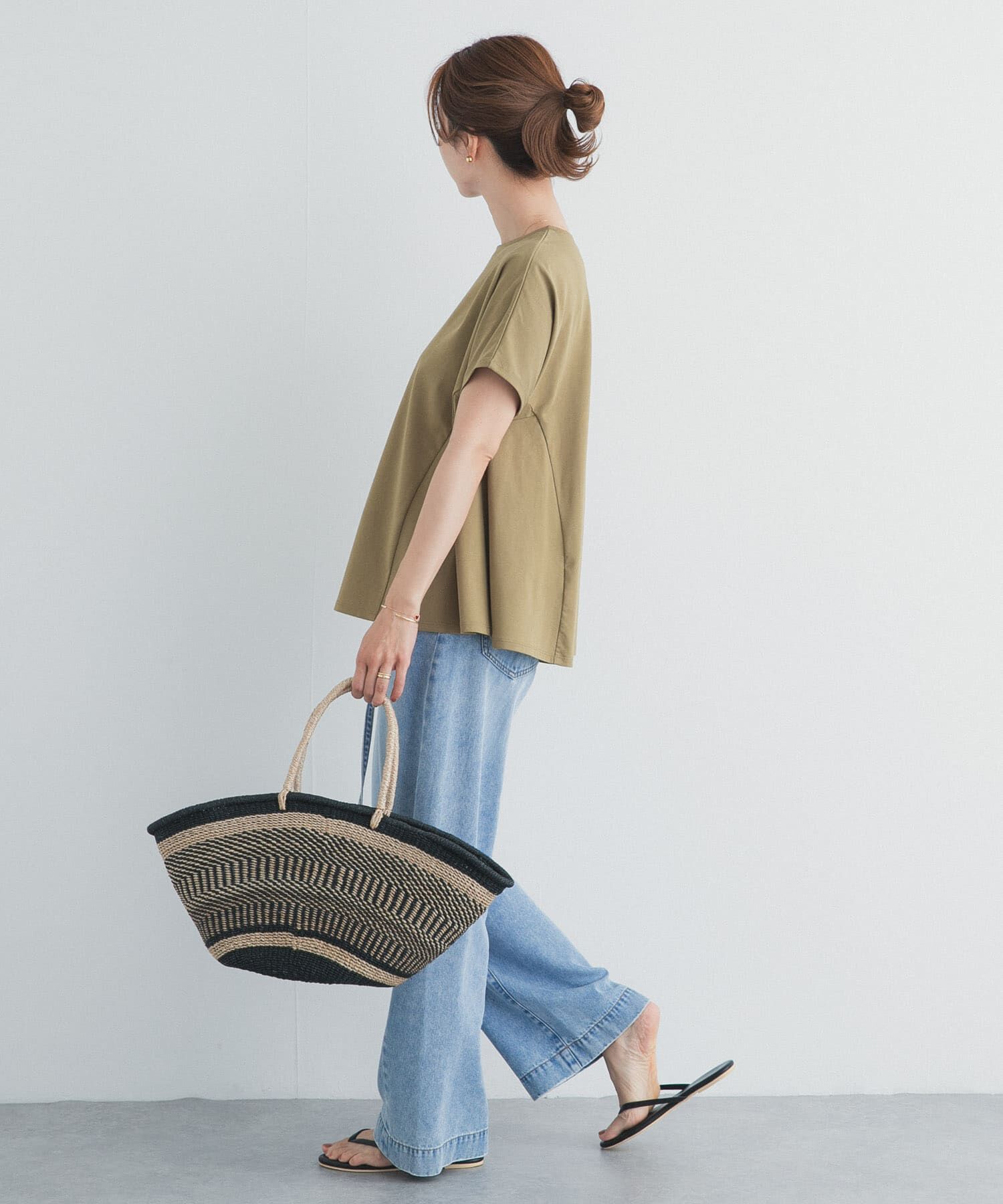 URBAN RESEARCH DOORS「サイドフレアプルオーバー」|Tシャツ・カットソー|
