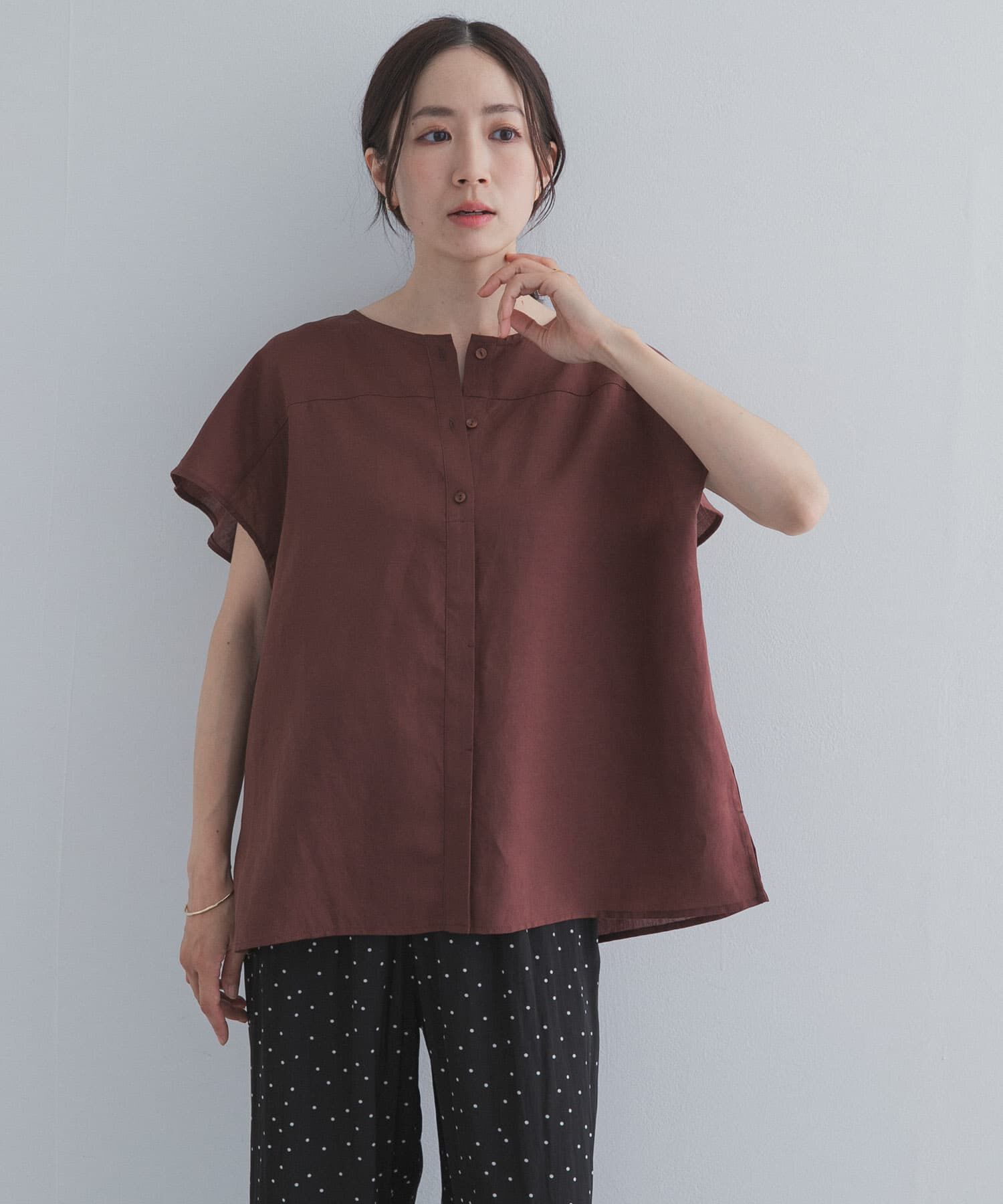 URBAN RESEARCH DOORS「バックフリルスリーブブラウス」|シャツ・ブラウス|