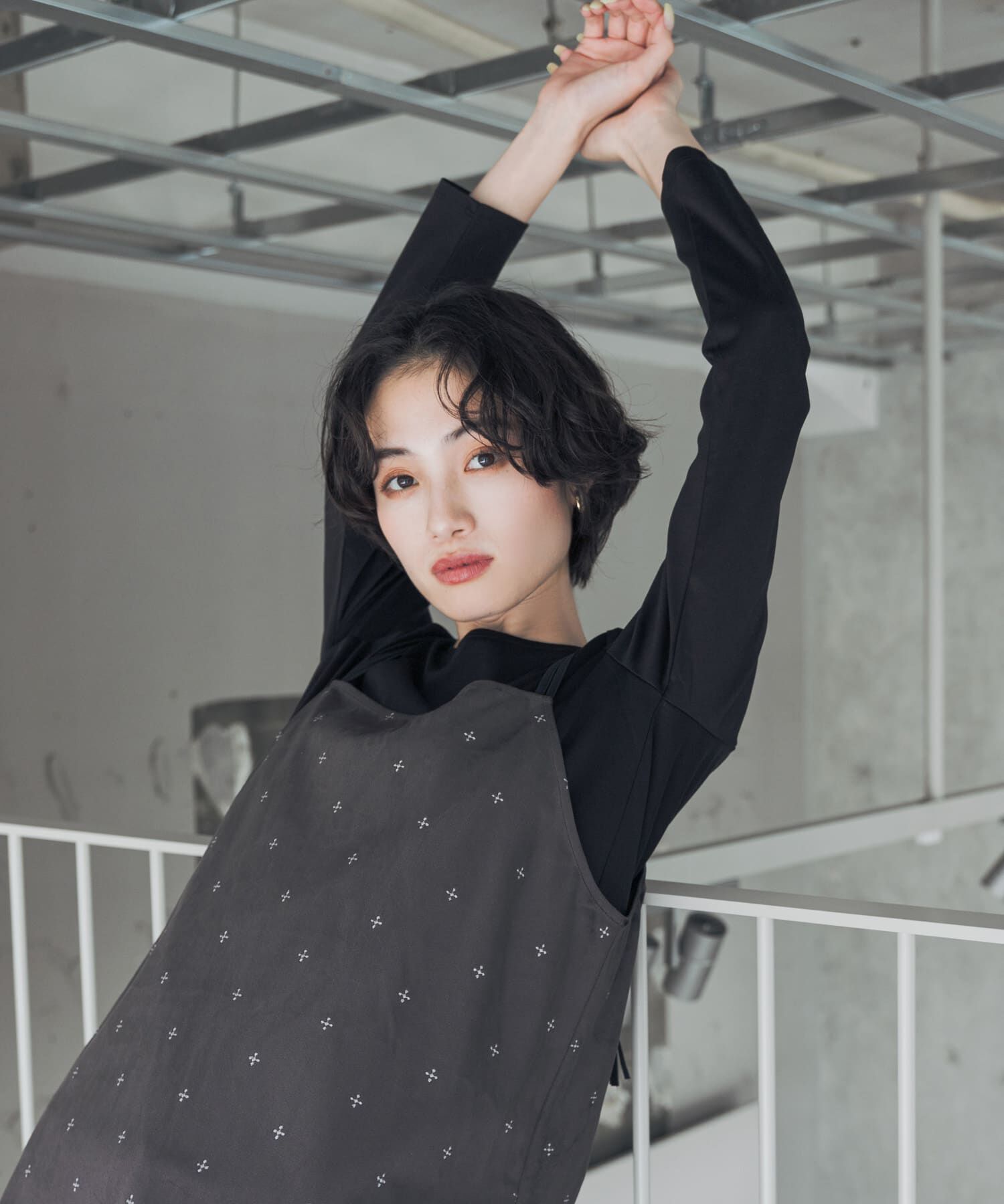 URBAN RESEARCH DOORS「『UR TECH』完声シルケットロングスリーブ Tシャツ」|Tシャツ・カットソー|ブラック