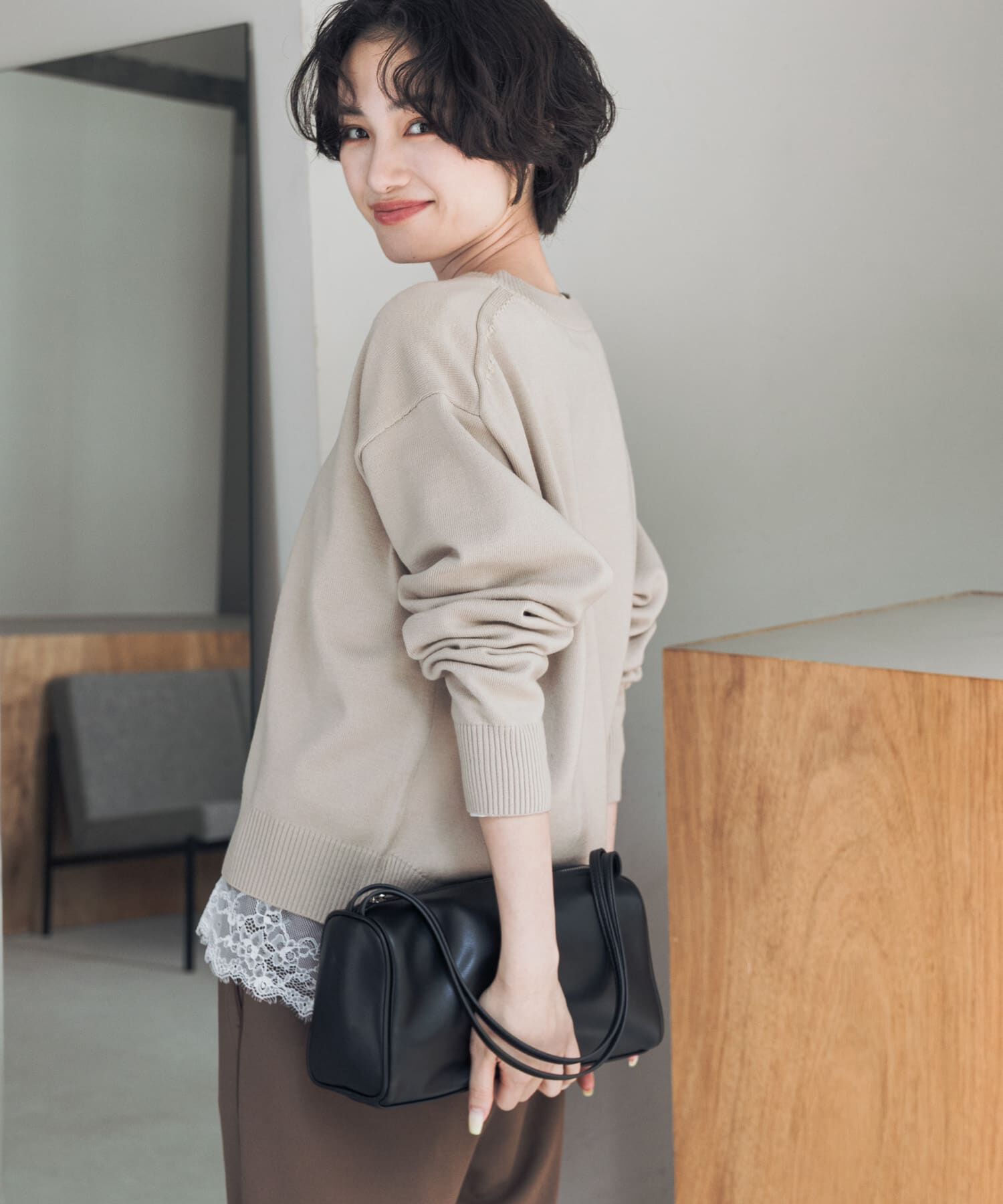 URBAN RESEARCH DOORS「『UR TECH 200日ニット』Vネックプルオーバー」|ニット・セーター|