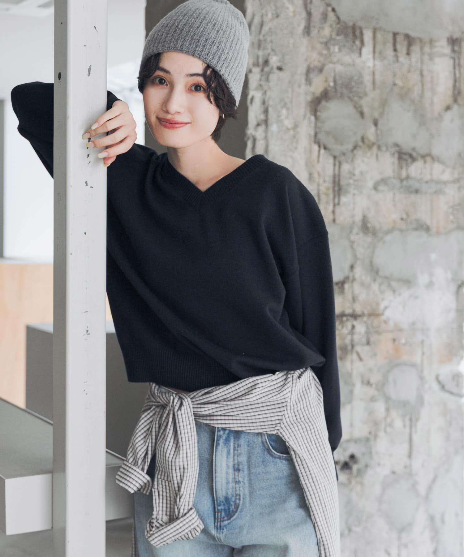 URBAN RESEARCH DOORS「『UR TECH 200日ニット』Vネックプルオーバー」|ニット・セーター|