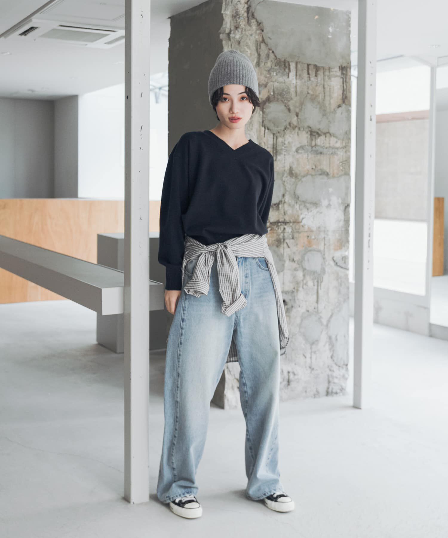 URBAN RESEARCH DOORS「『UR TECH 200日ニット』Vネックプルオーバー」|ニット・セーター|