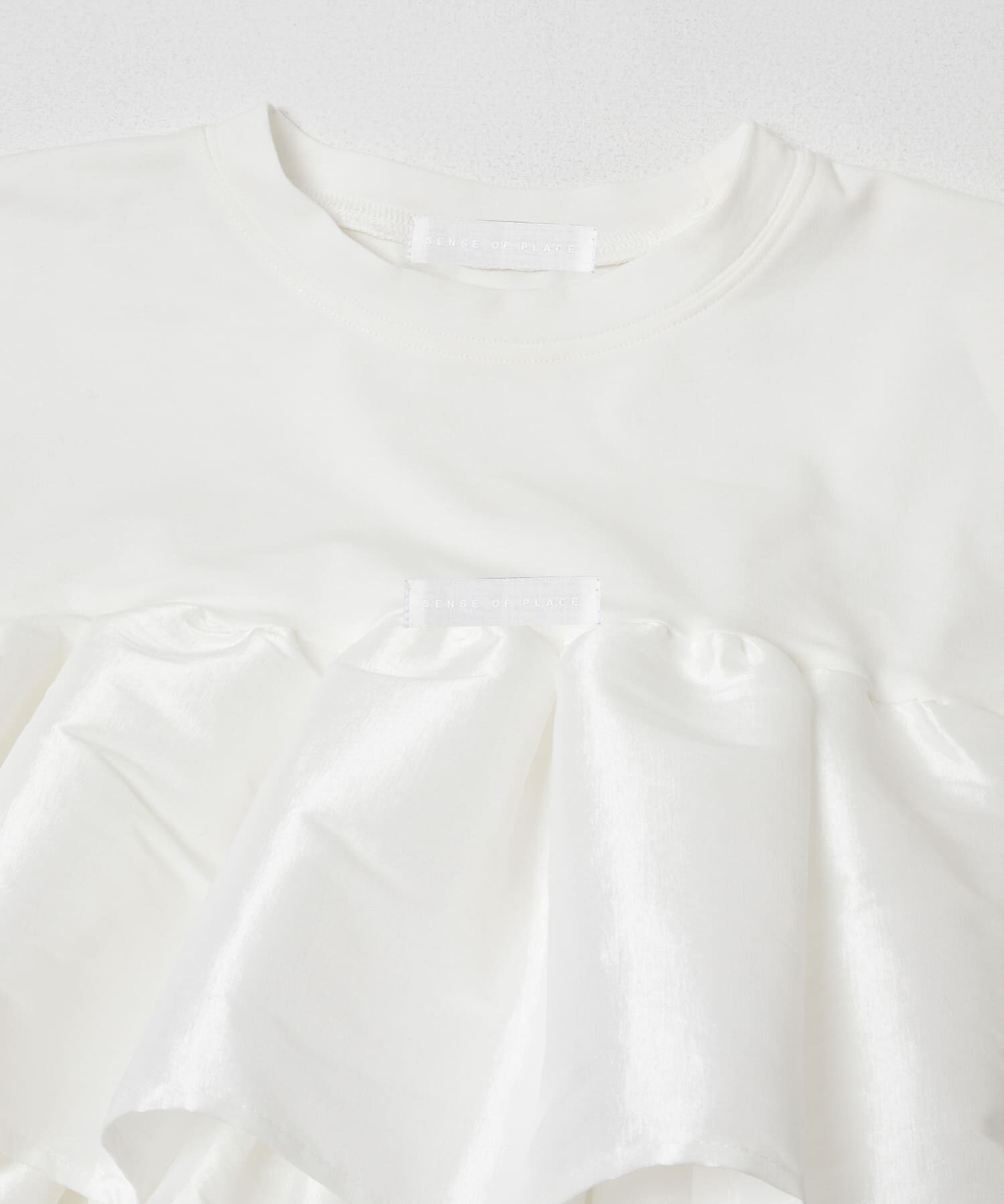 SENSE OF PLACE by URBAN RESEARCH「シャイニーフリルドッキングカットトップ」|Tシャツ・カットソー|