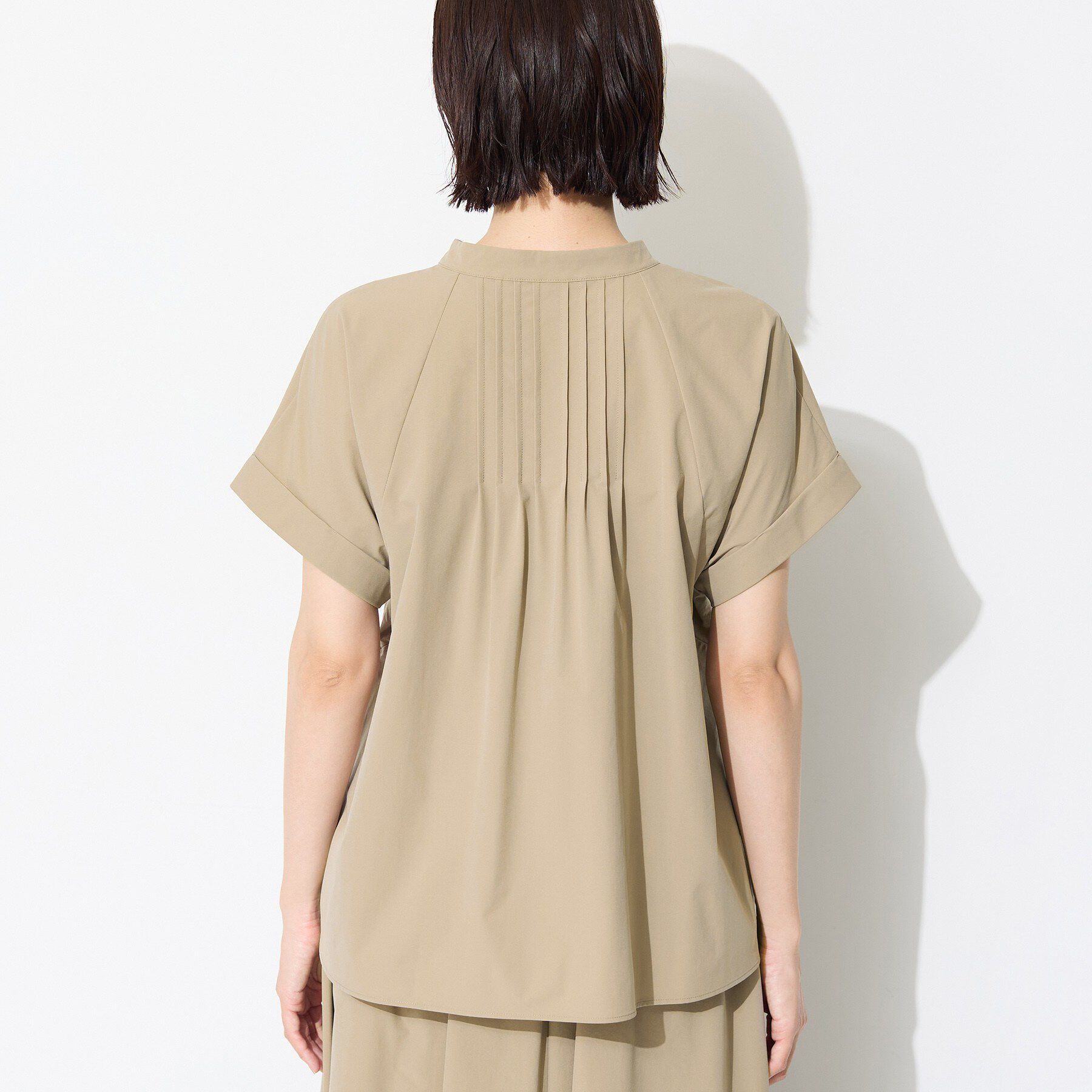 INDIVI「【撥水／UVケア／SETUP可能】軽量タックスキッパーブラウス」|シャツ・ブラウス|